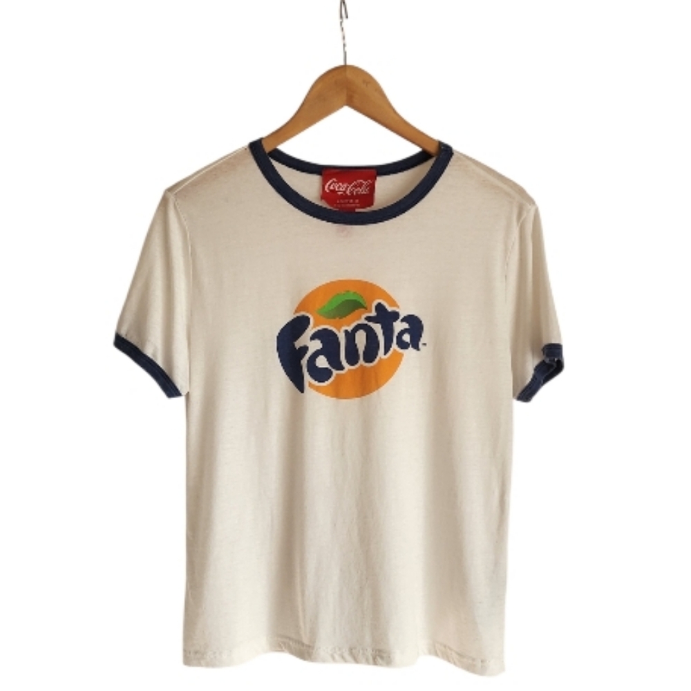Coca Cola Forever‎ 21 Cream T-Shirt with Fanta Logo Sz L